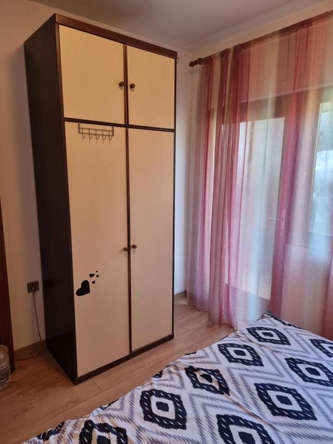 Apartmani Petra Pula Exterior foto