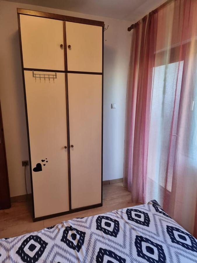 Apartmani Petra Pula Exterior foto